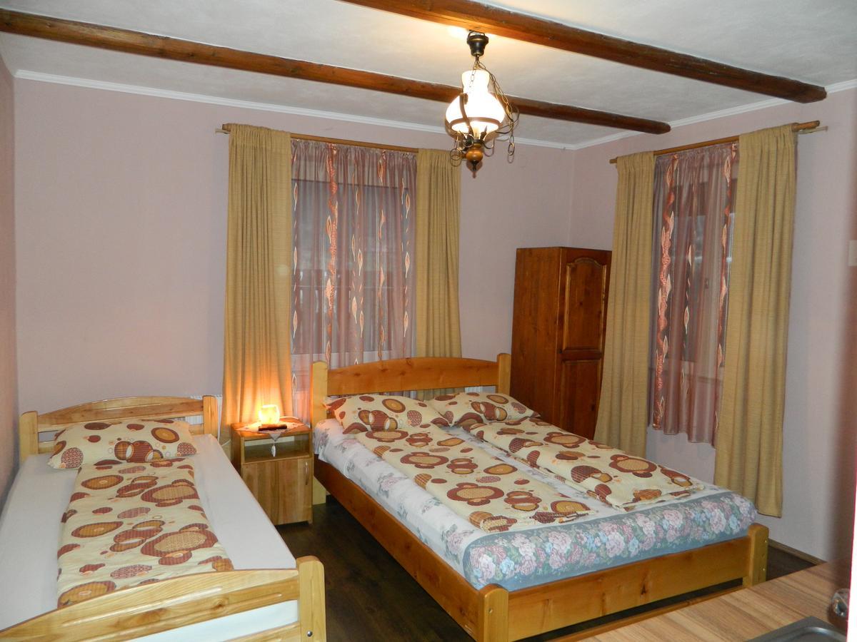 Kovács Guesthouse Praid Exterior foto